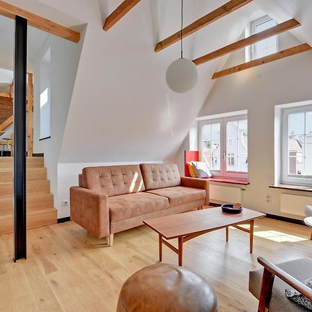 3-Level Apartment With A View Of St Mary'S Basilica By Downtown Apartments กดัญสก์ ภายนอก รูปภาพ